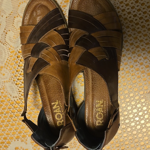 Roan by Bed Stu Alacrity Leather Sandal Brown/Tan Women's Size 9 EU 40 - Picture 2 of 10